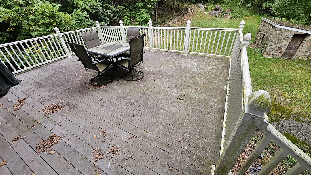 High Quality Deck Cleaning Performed in Newburgh, New York