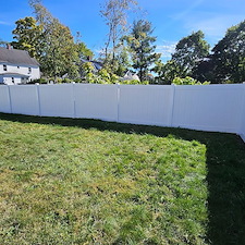 Vinyl-Fence-Wash-in-Walden-NY 3